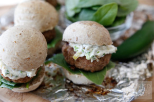 jalapeno-popper-turkey-burger-sliders-06