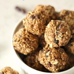 Oatmeal Raisin Energy Bites